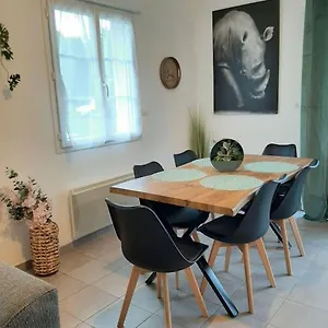  Appartement Proche Aeroport A Pied O' Jungle France